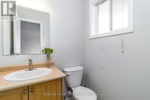 36 New Port Way, Markham, ON - Indoor Photo Showing Bathroom