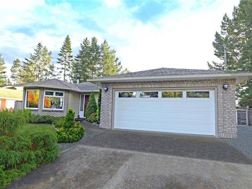 576 Dogwood Rd, Qualicum Beach, BC 