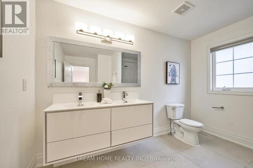 95 Rivermill Crescent, Vaughan, ON - Indoor Photo Showing Bathroom