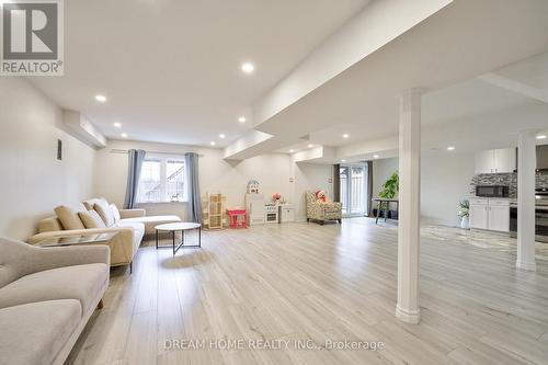 95 Rivermill Crescent, Vaughan, ON - Indoor