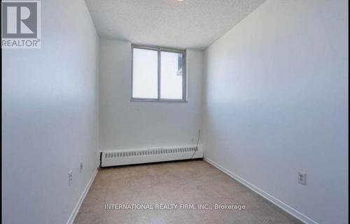 909 - 940 Caledonia Road E, Toronto, ON - Indoor Photo Showing Other Room