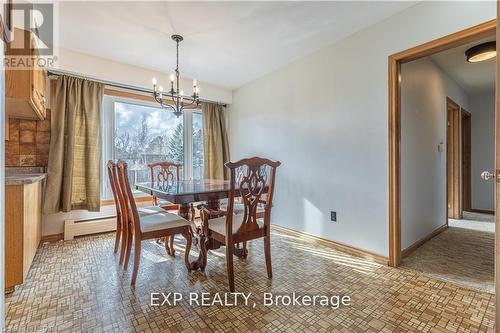 88 Fairview Avenue, St. Thomas, ON - Indoor Photo Showing Dining Room