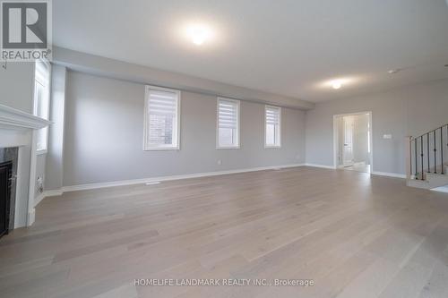 30 Betty May Crescent, East Gwillimbury, ON - Indoor Photo Showing Other Room With Fireplace