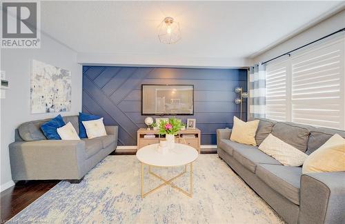 500 Carbert Crescent, Milton, ON - Indoor Photo Showing Living Room