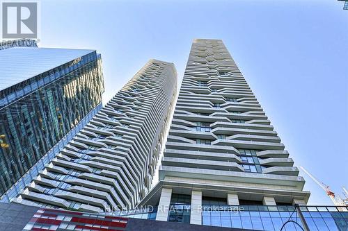 6702 - 88 Harbour Street, Toronto, ON - Outdoor With Facade