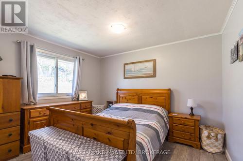 14 South Park Street, Quinte West, ON - Indoor Photo Showing Bedroom