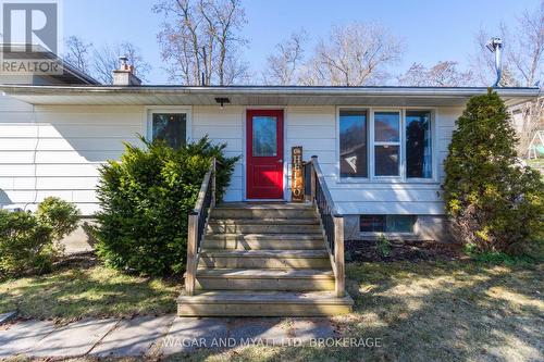 14 South Park Street, Quinte West, ON - Outdoor