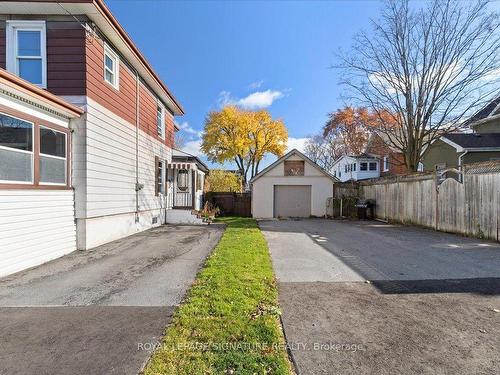 5 Albion St W, Belleville, ON - Outdoor