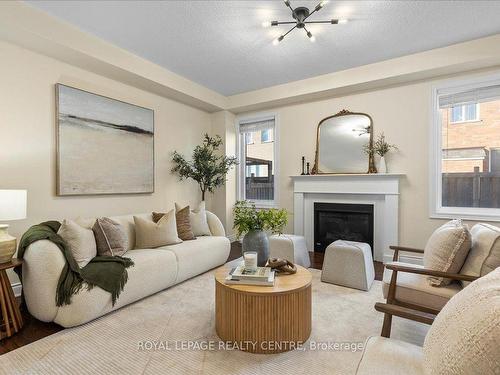 263 Grovehill Cres, Kitchener, ON - Indoor Photo Showing Living Room With Fireplace