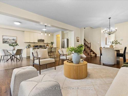 263 Grovehill Cres, Kitchener, ON - Indoor Photo Showing Living Room