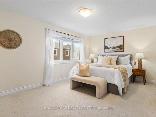 263 Grovehill Cres, Kitchener, ON - Indoor Photo Showing Bedroom