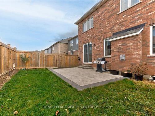 263 Grovehill Cres, Kitchener, ON - Outdoor With Exterior