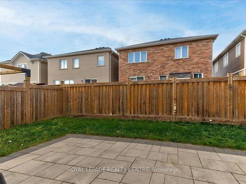 263 Grovehill Cres, Kitchener, ON - Outdoor