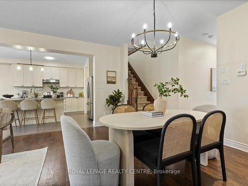 263 Grovehill Cres, Kitchener, ON - Indoor Photo Showing Dining Room