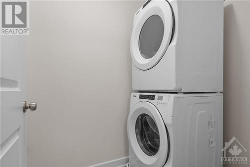 42 Whitcomb Crescent, Smiths Falls, ON - Indoor Photo Showing Laundry Room