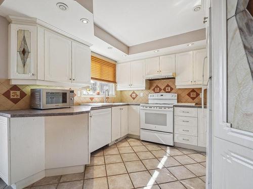 Kitchen - 843 Rue Léon-Martel, Terrebonne (Terrebonne), QC - Indoor Photo Showing Kitchen