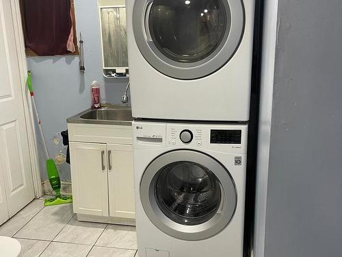 28 Ardwick Blvd, Toronto, ON - Indoor Photo Showing Laundry Room