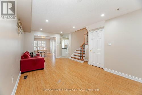 102 Charcoal Way, Brampton, ON - Indoor