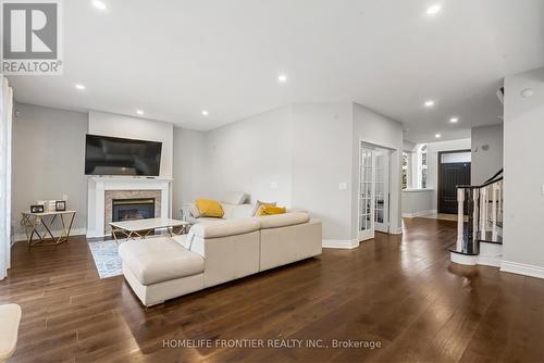 7 Edenbrook Crescent, Richmond Hill, ON - Indoor Photo Showing Living Room With Fireplace