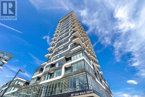 2507 - 297 Oak Walk Drive, Oakville, ON - Outdoor