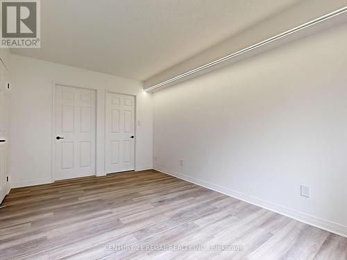 211 - 265 Enfield Place, Mississauga, ON - Indoor Photo Showing Other Room