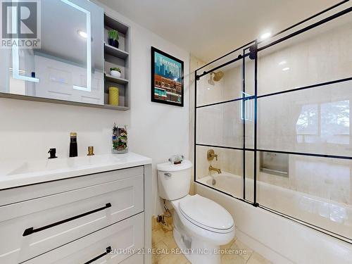 211 - 265 Enfield Place, Mississauga, ON - Indoor Photo Showing Bathroom