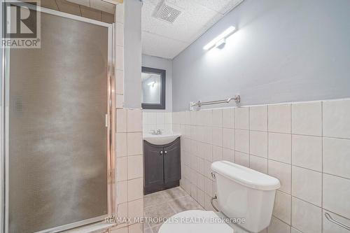 285 Senator Street, Pickering, ON - Indoor Photo Showing Bathroom