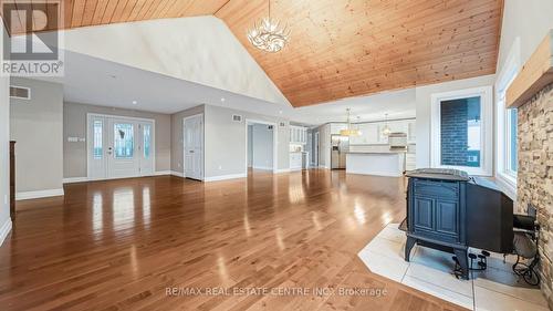 294288 8Th Line, Amaranth, ON - Indoor