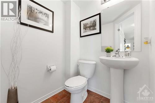 Powder Room - 223 Kennevale Drive, Ottawa, ON - Indoor Photo Showing Bathroom