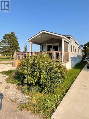 10 Oak - 4449 Milburough Line, Burlington, ON - Outdoor With Deck Patio Veranda