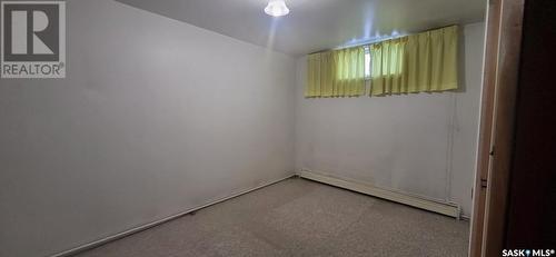 608 Boscurvis Avenue, Oxbow, SK - Indoor Photo Showing Other Room