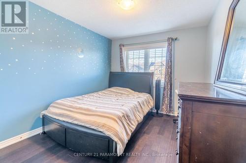 13 Kempsford Crescent, Brampton, ON - Indoor Photo Showing Bedroom