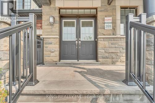 476 Wheat Boom Drive, Oakville, ON - Outdoor