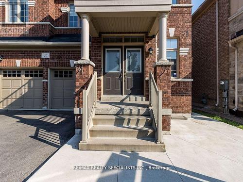 26 Lloyd Crescent, Brampton, ON - Outdoor With Facade