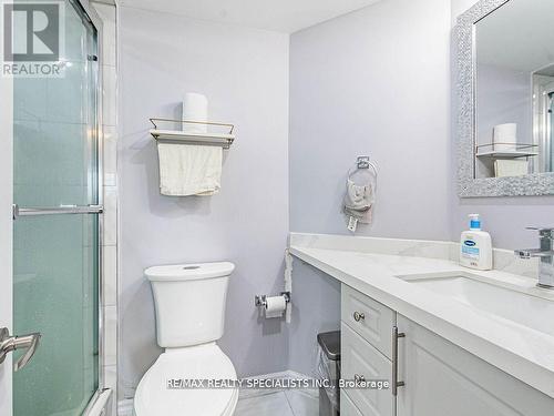 26 Lloyd Crescent, Brampton, ON - Indoor Photo Showing Bathroom