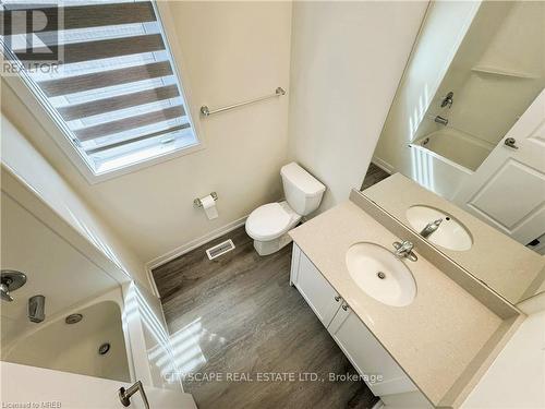 35 - 7789 Kalar Road, Niagara Falls, ON - Indoor Photo Showing Bathroom