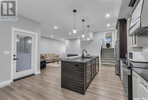 580 Kalra Street, Saskatoon, SK - Indoor Photo Showing Kitchen With Upgraded Kitchen