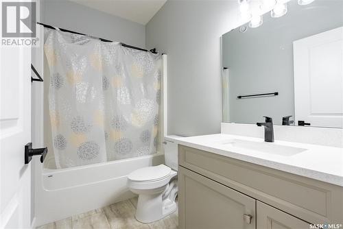 580 Kalra Street, Saskatoon, SK - Indoor Photo Showing Bathroom