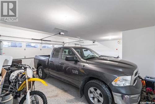 580 Kalra Street, Saskatoon, SK - Indoor Photo Showing Garage