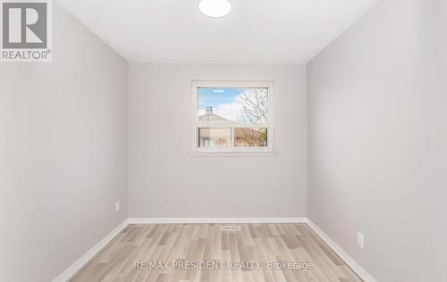 3 Clayhall Crescent, Toronto, ON - Indoor Photo Showing Other Room