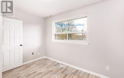 3 Clayhall Crescent, Toronto, ON - Indoor Photo Showing Other Room