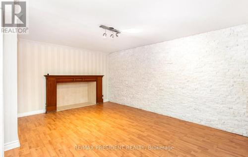 3 Clayhall Crescent, Toronto, ON - Indoor Photo Showing Other Room