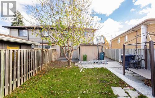 3 Clayhall Crescent, Toronto, ON - Outdoor