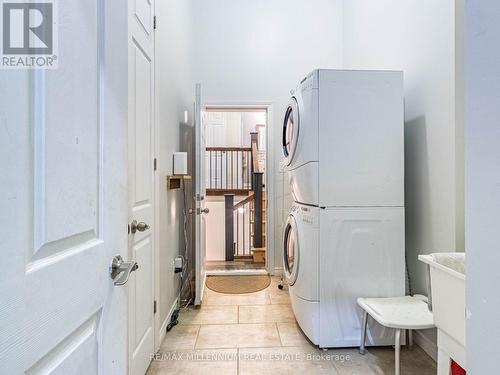 2 Sylvid Court, Adjala-Tosorontio, ON - Indoor Photo Showing Laundry Room