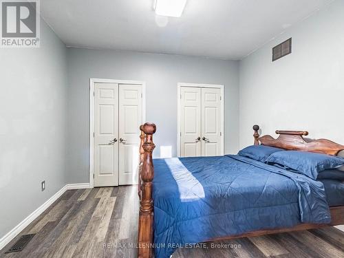 2 Sylvid Court, Adjala-Tosorontio, ON - Indoor Photo Showing Bedroom