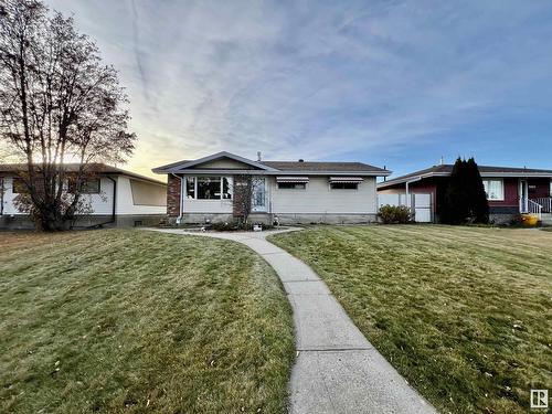 13232 63 St Nw, Edmonton, AB - Outdoor With Facade