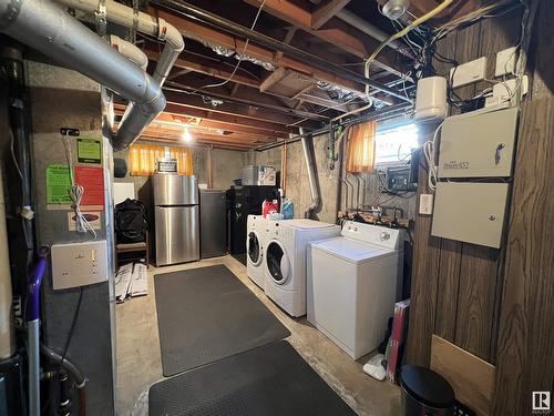 13232 63 St Nw, Edmonton, AB - Indoor Photo Showing Laundry Room