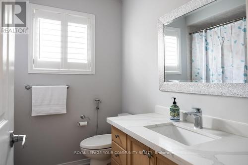 35 Rosario Drive, Vaughan, ON - Indoor Photo Showing Bathroom