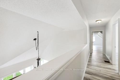 6 Valley Ridge Lane, Hamilton, ON - Indoor Photo Showing Other Room