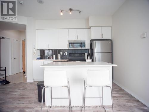 4110 - 55 Bremner Boulevard, Toronto, ON - Indoor Photo Showing Kitchen